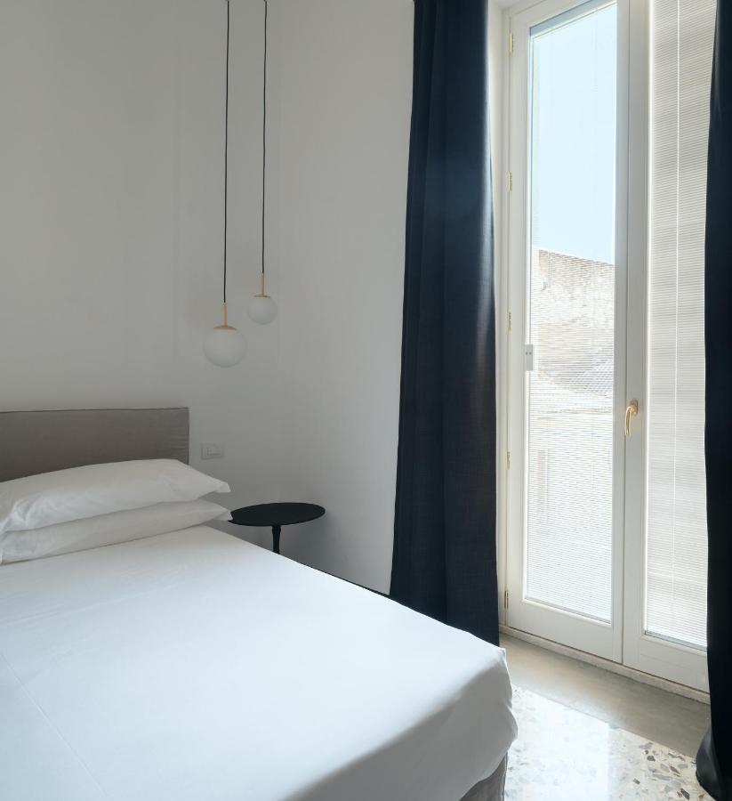 Ortigia'S Gate Bed and Breakfast Syrakusa Exteriör bild